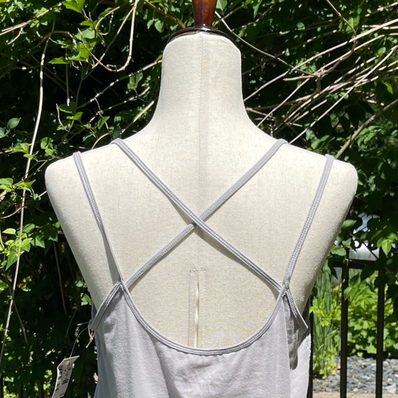 Aero Crochet Aztec Pattern Double Spaghetti Strap Criss-cross Open Back Camisole - Picture 10 of 16